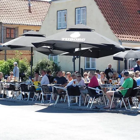Copenhagen Airport Hotell 3*