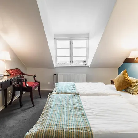 Hotell Copenhagen Airport 3*